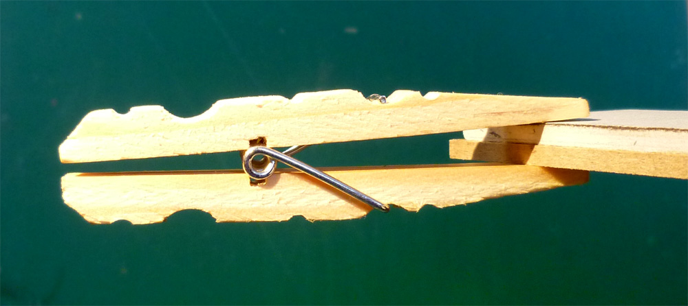Kolíček standardní velikosti (s otočenou polohou čelistí)