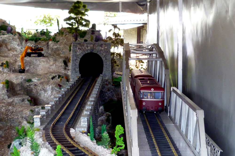 Kolejiště na přívěsu
