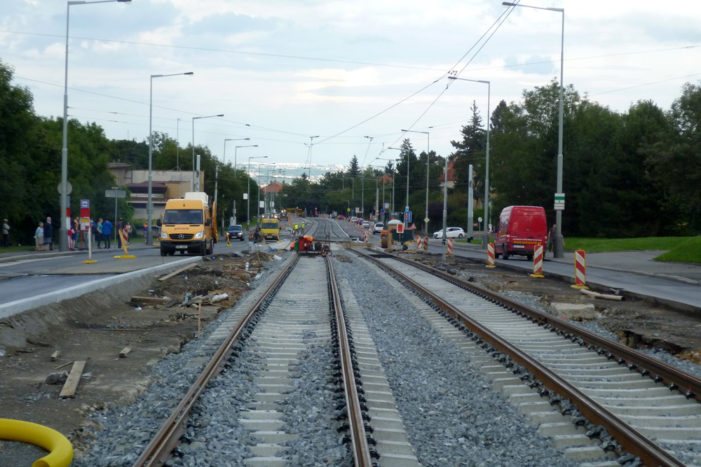 Křižovatka Vypich - pohled směrem do centra