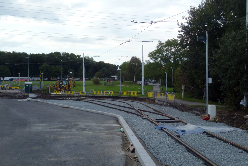 Tramvajová smyčka poblíž křižovatky Vypich